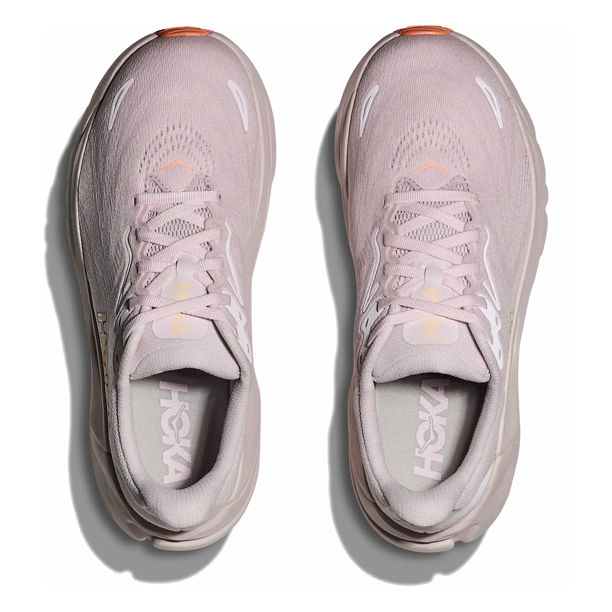 Hoka Arahi 8