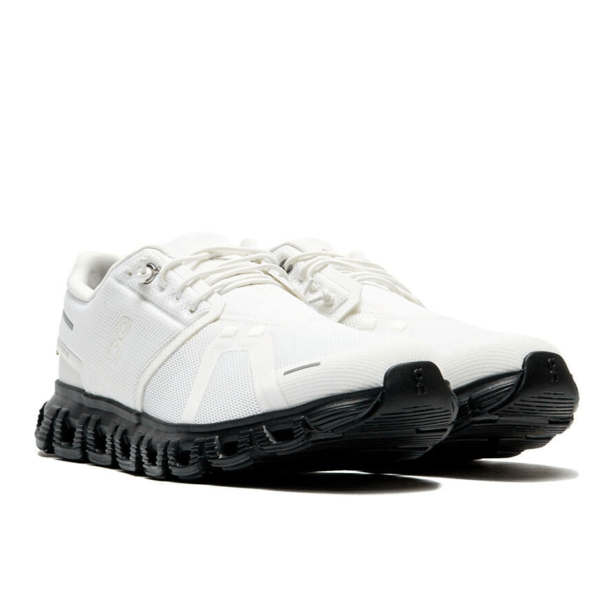 On Running Cloud 6 White, Black, Men, Fashion Sneakers, New