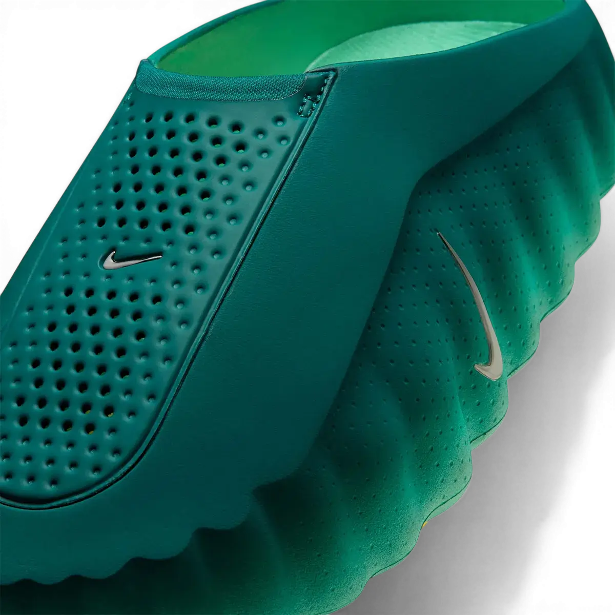 Nike Mind 001 Mule – Geode Teal / Light Menta