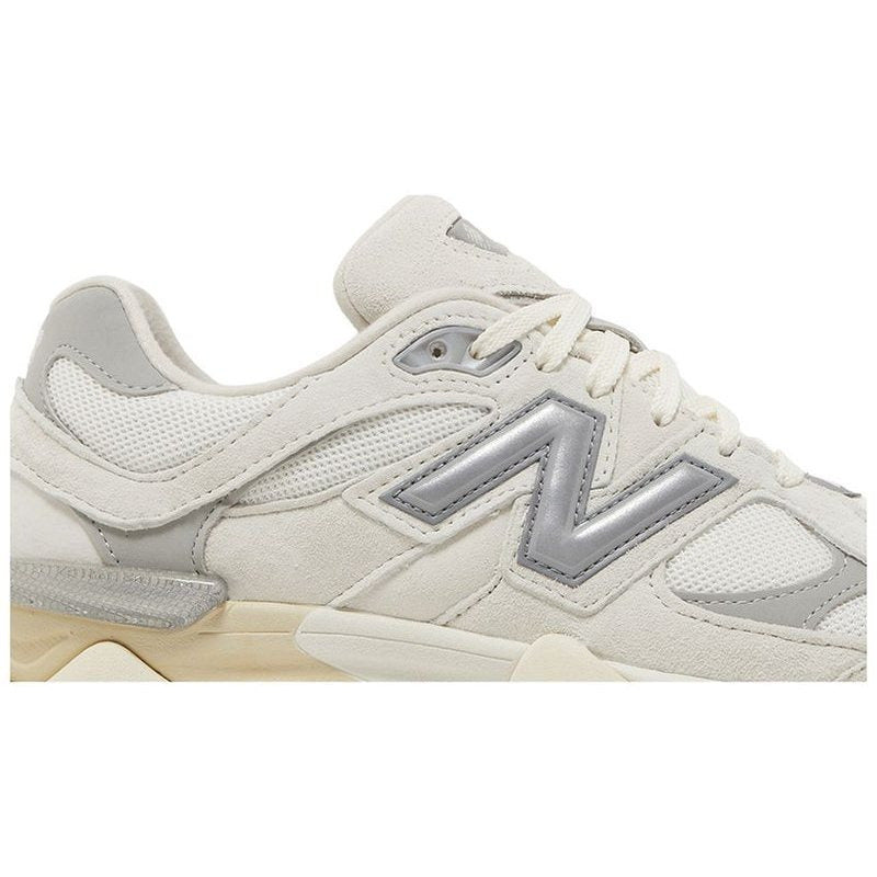 Men's Fashion Sneakers New Balance 9060 Sea Salt White U9060ECA
